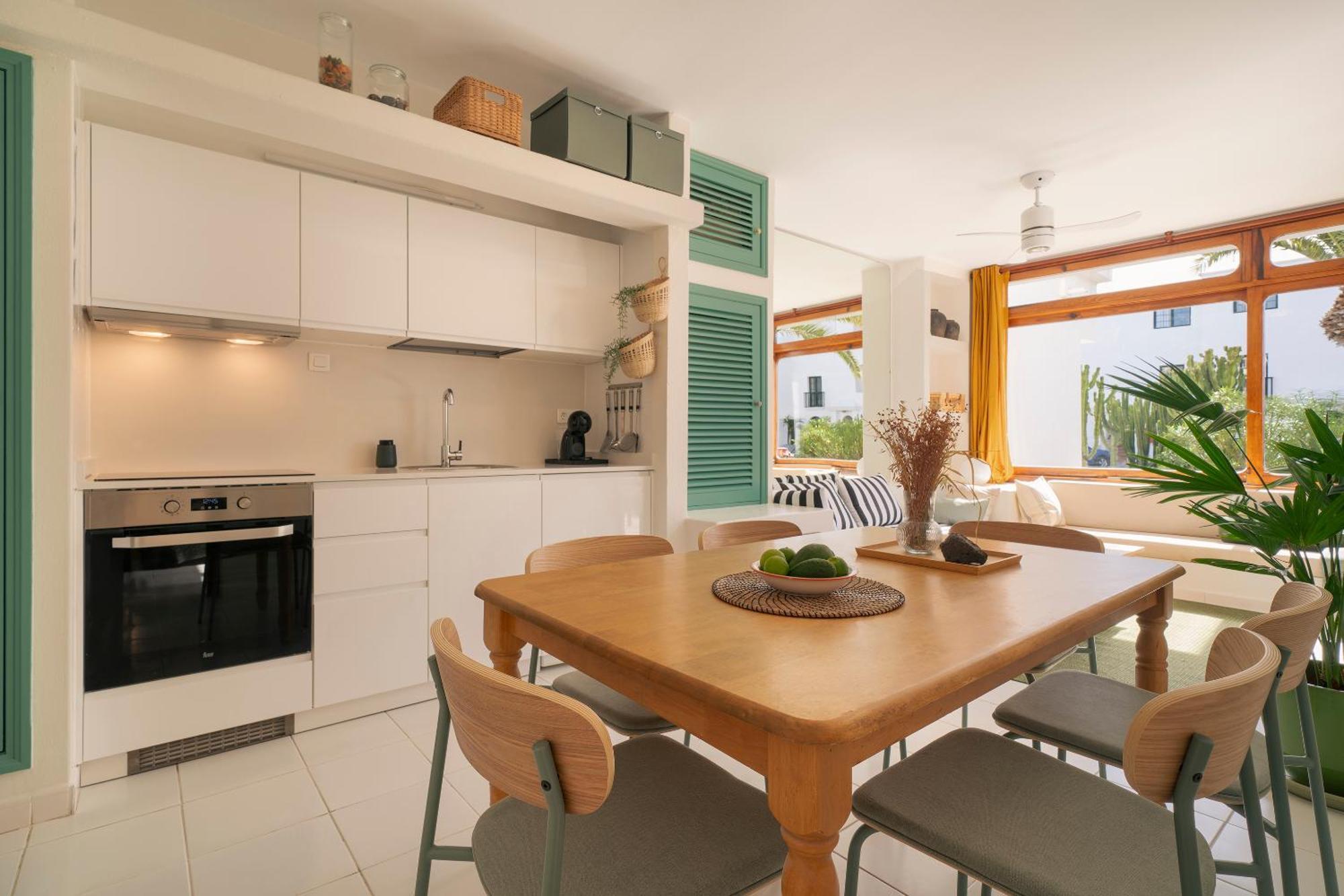 Lanzarote Beach Apartments, Casa Bruna Costa Teguise Exterior photo